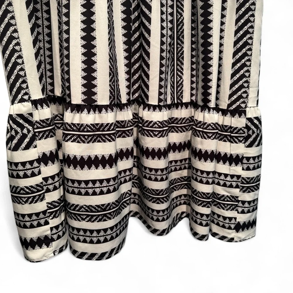 Cupshe Monochrome Patterned Mini Dress - Picture 7 of 8